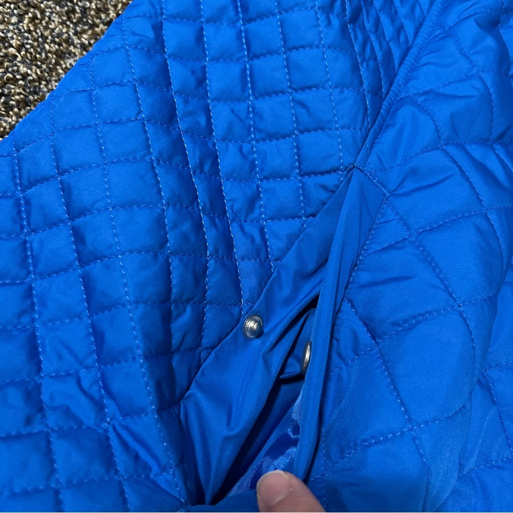 Talbots women’s XL blue quilted puffer vest fall winter outdoor layering - Picture 6 of 9